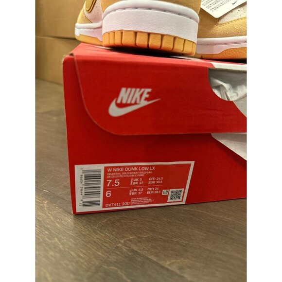Nike dunk low LX celestial gold / wheat gold-sail 7.5W 6M - Picture 10 of 10